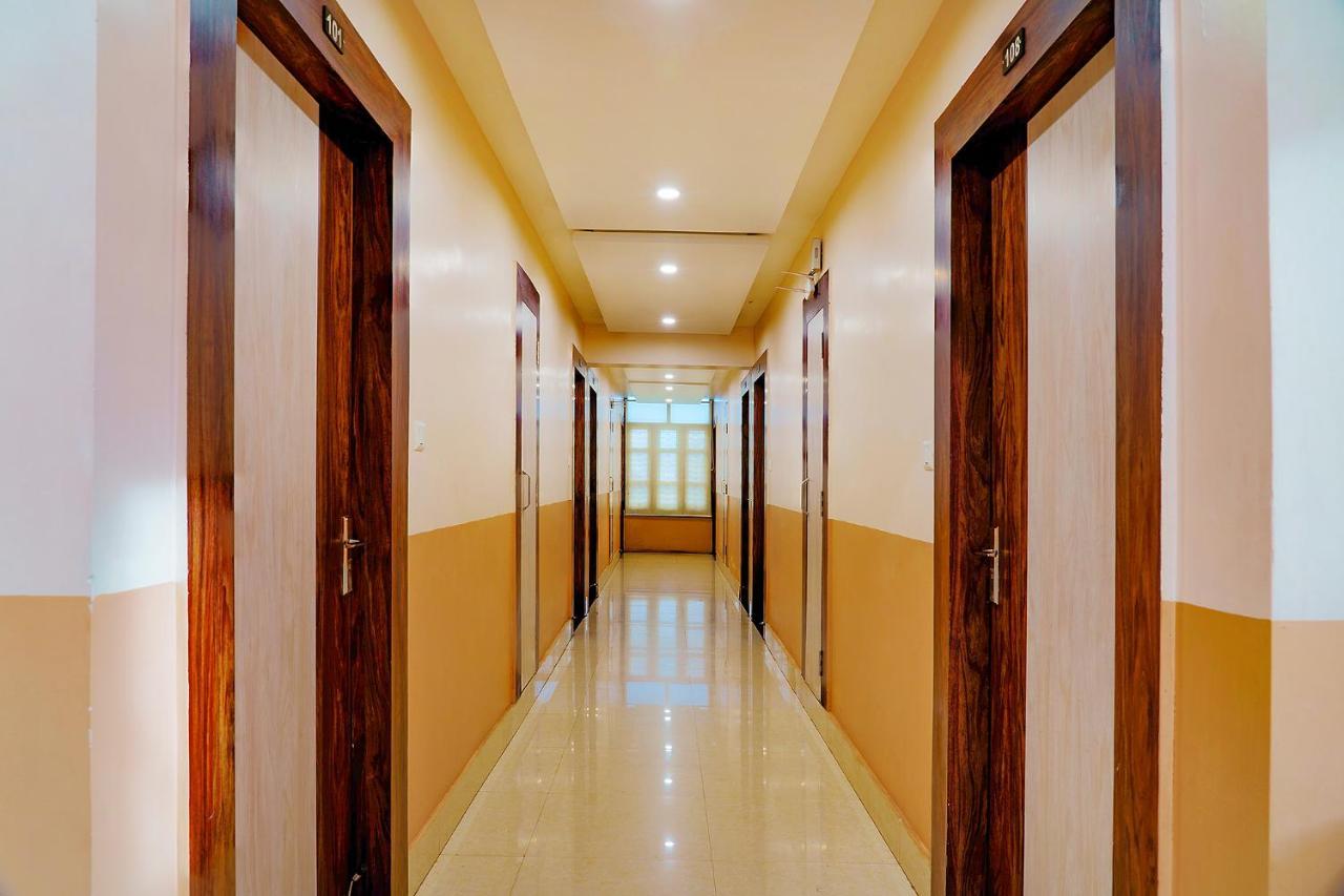 Fabhotel Kanchan Plaza Бхубанешвар Екстериор снимка