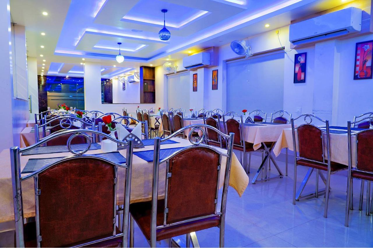 Fabhotel Kanchan Plaza Бхубанешвар Екстериор снимка